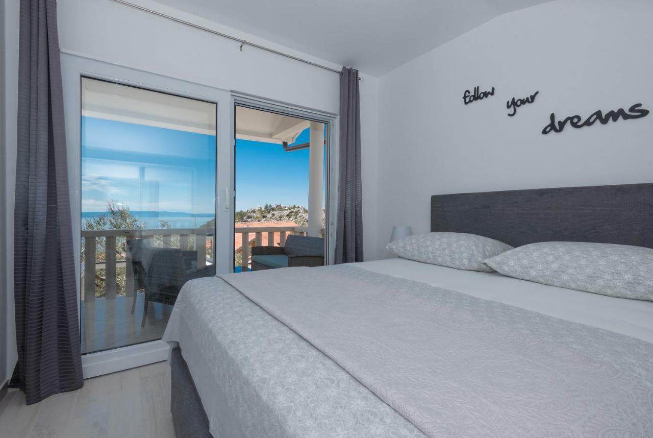 Apartment Sea View