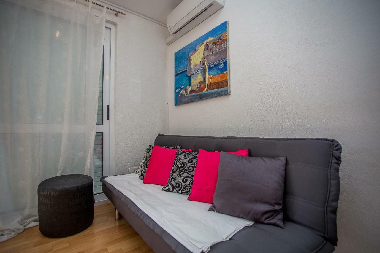 Duplex One-Bedroom Apartment Balcony Sea View