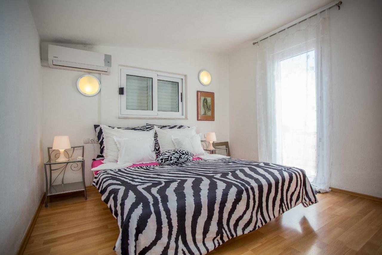 Duplex One-Bedroom Apartment Balcony Sea View