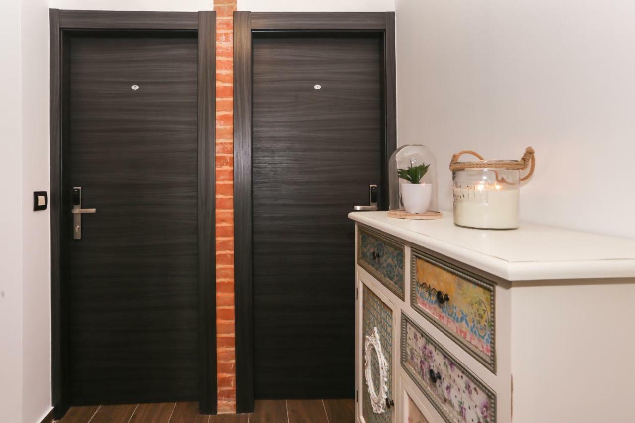Double or Twin Room with Bathroom