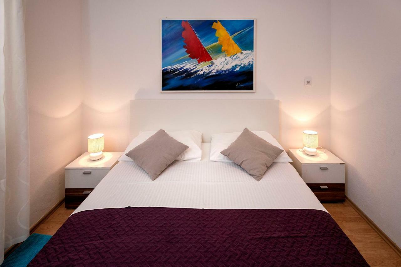 Double Room,1667438874:JPEG