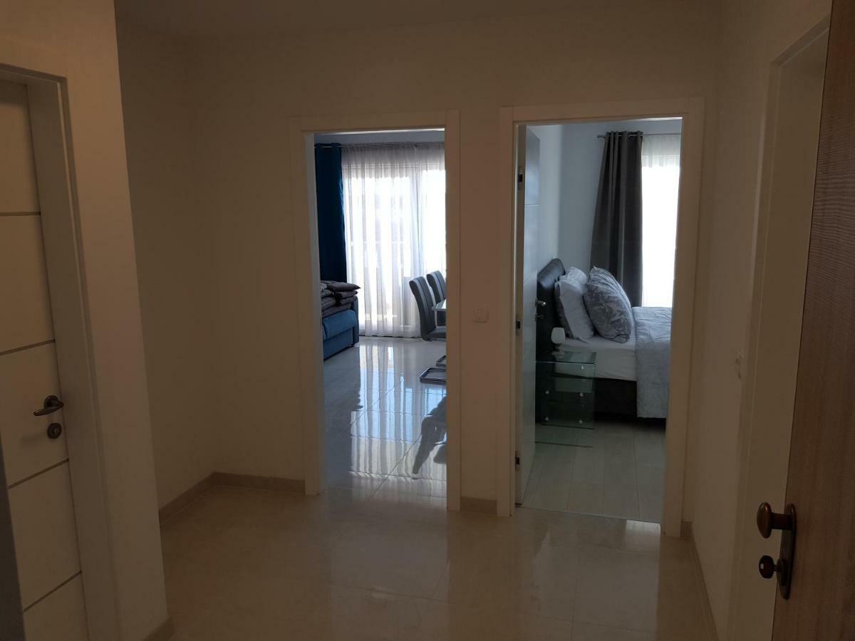 Apartment mit Meerblick
