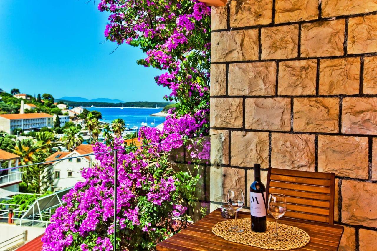 Deluxe Double or Twin Room Balcony Sea View,911850832:JPEG