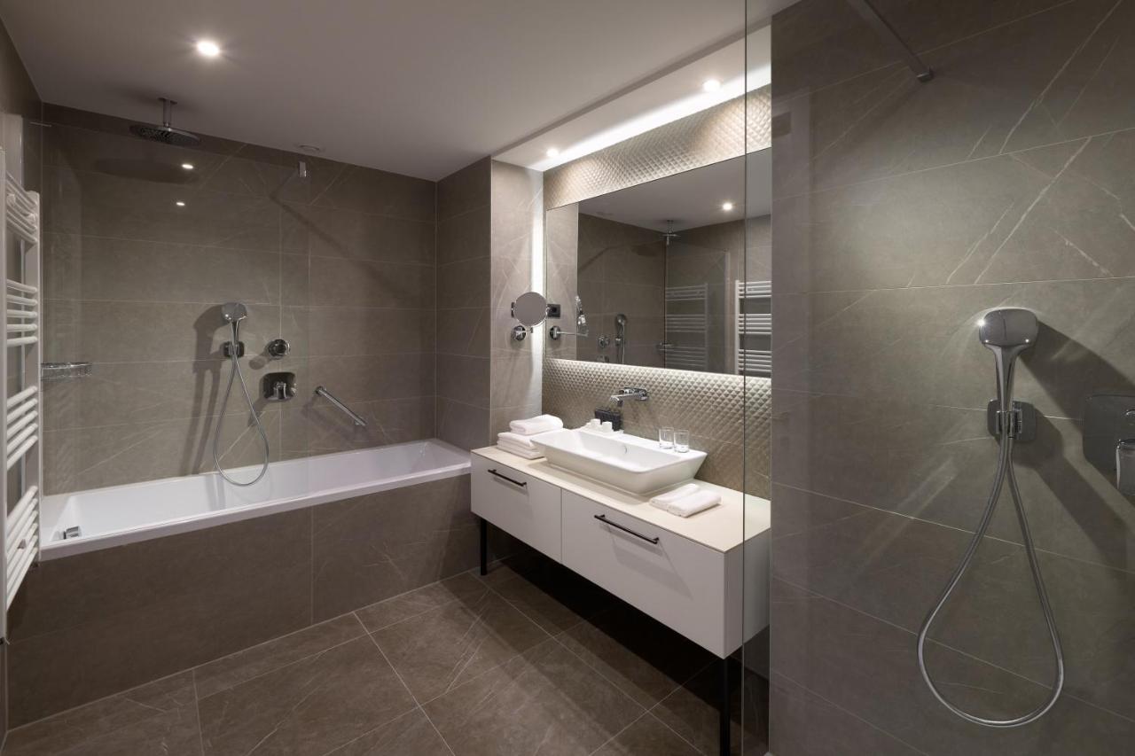 Suite con bañera de hidromasaje