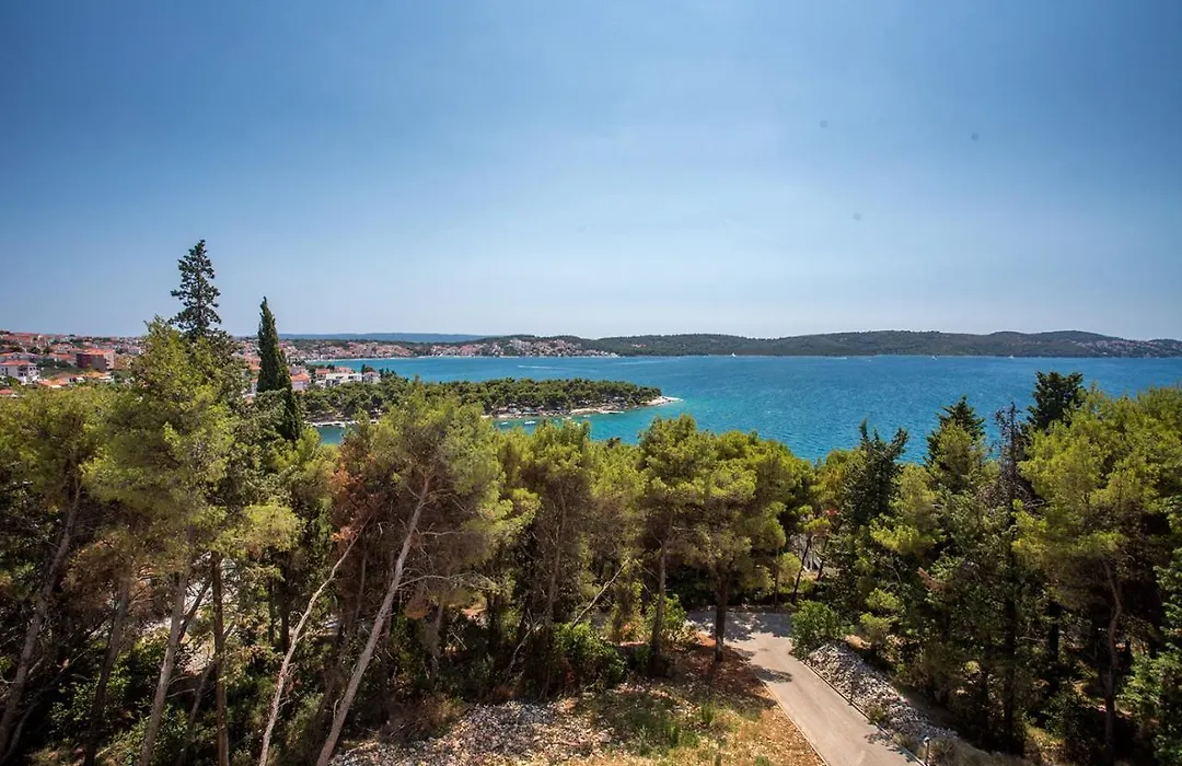 Villa Fani - Apartments In Trogir-1