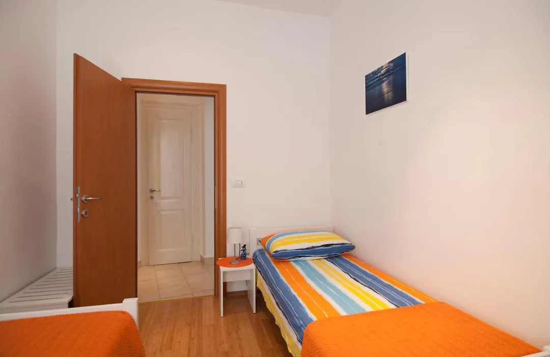 Val Apartments-1