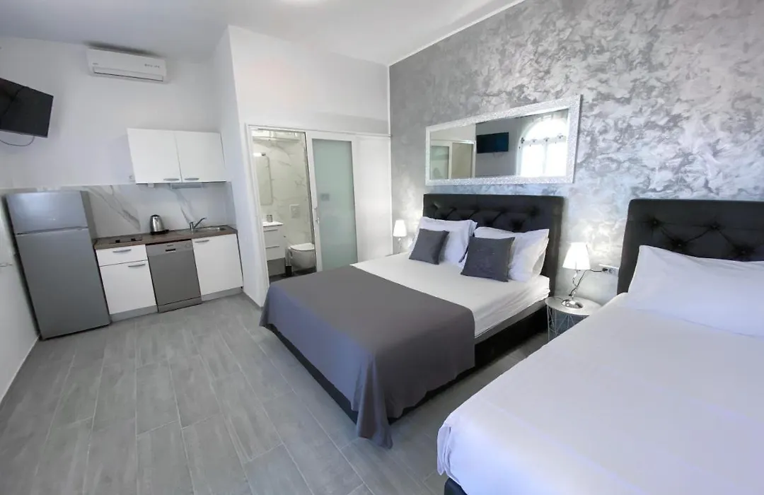 Apartmani Dasa Tucepi-1