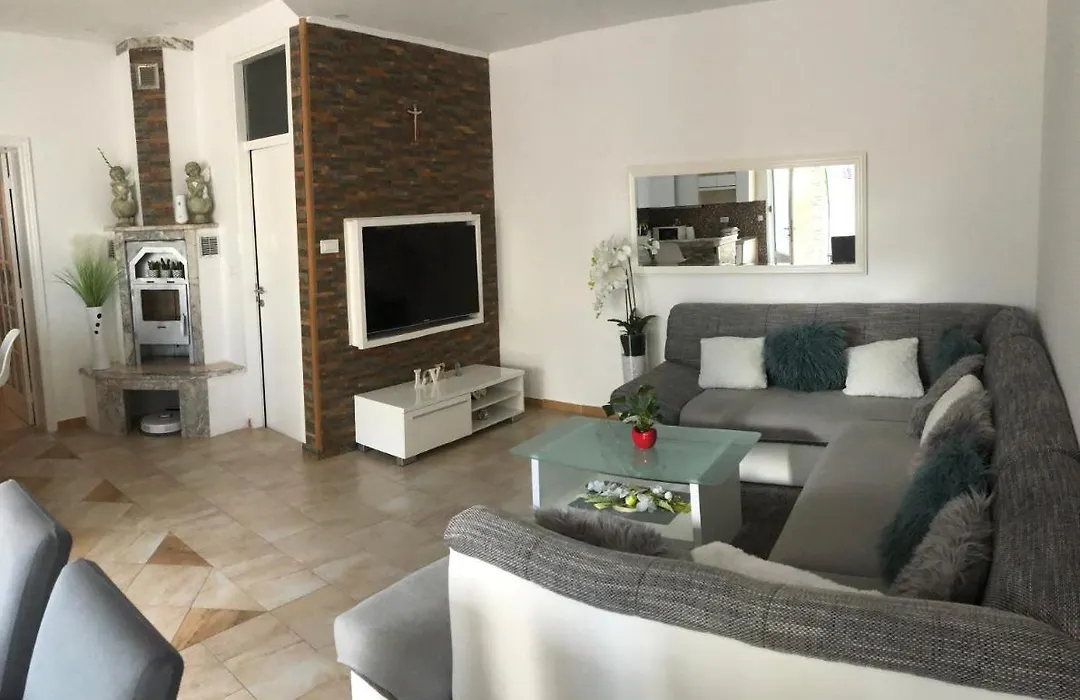 Apartments Ljube-1