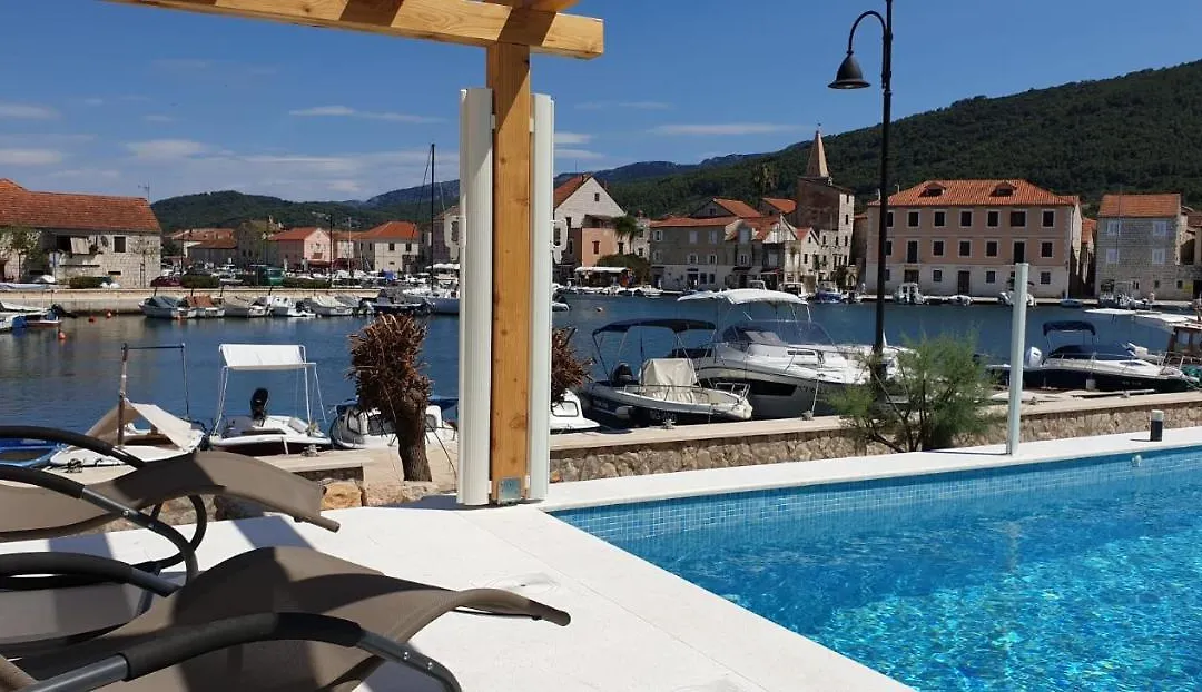 Pascal Villa 7 Nights 1 Free-1
