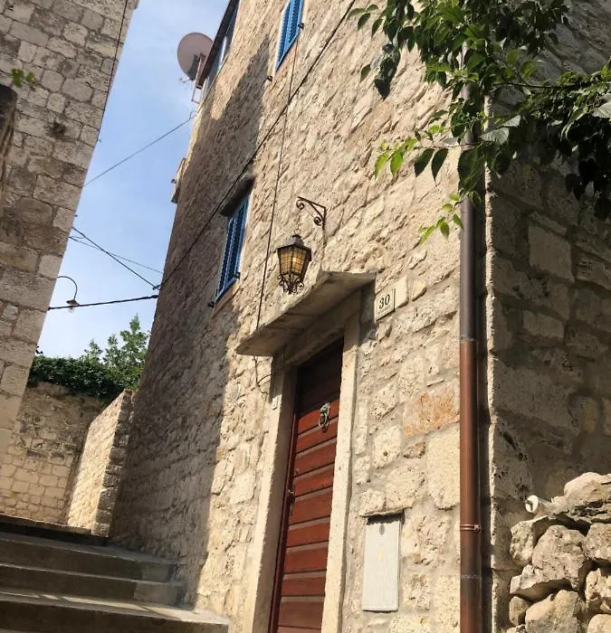 Hvar Old Dalmatian House Junior Suite - Deck 1-1