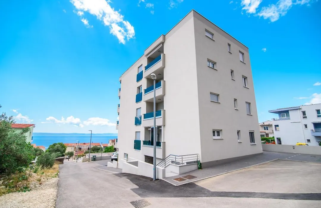 Lorena Luxury Apartment-1