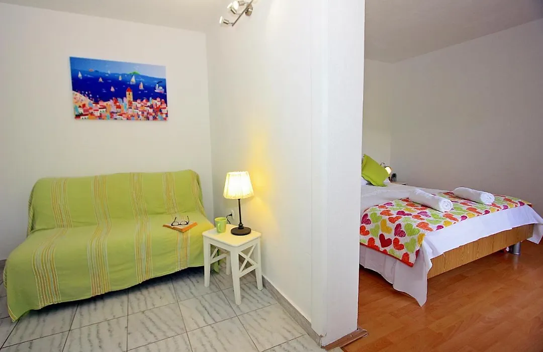 Apartments Omo 1-1