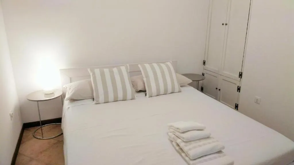 Rooms Livia-1