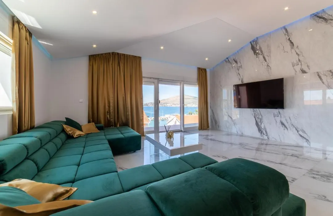Besker Apartment-1