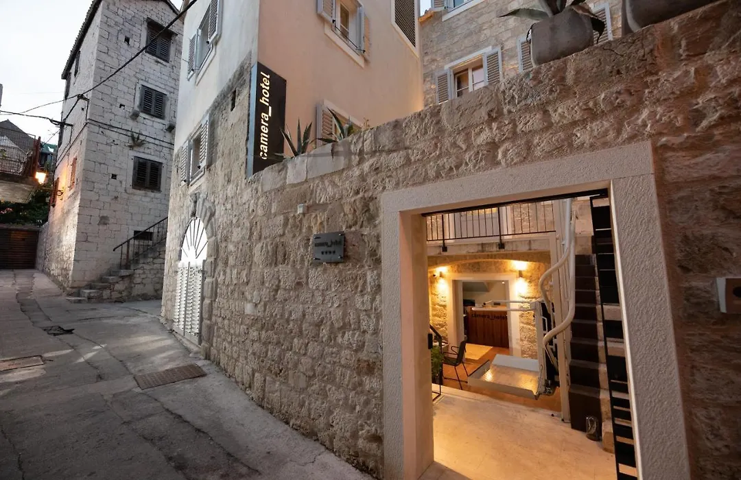 Camera Hotel-1