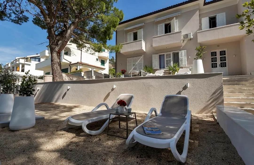 Luxury Rooms Paradise Garden-1