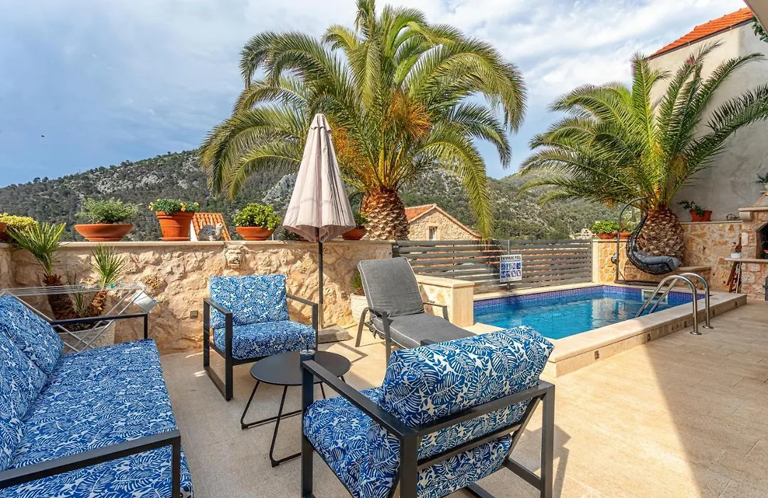 Villa Capitis In The Centre - Private Pool Villa & Balcony Apartment With Spectacular View-No Pool-1
