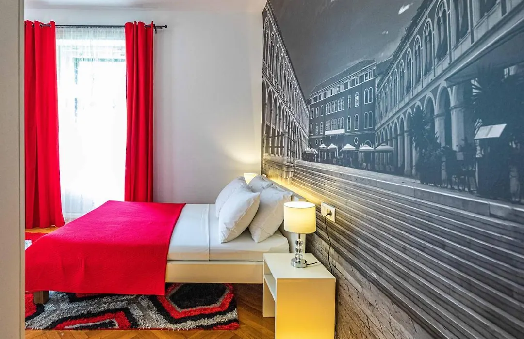 Cankareva City Rooms-1