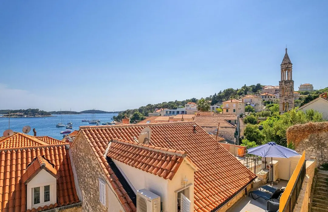 Lola Apartments - Zf Hvar-1