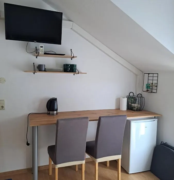 Apartments&Room Babic-1