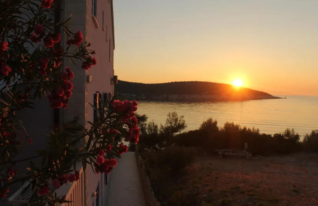 Sunset Villa Hvar-1