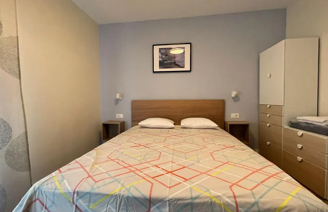 Luxe 4Br Apartment Split-1
