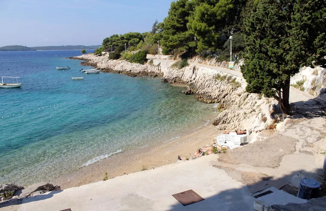 Apartments With A Parking Space Hvar - 11427-1