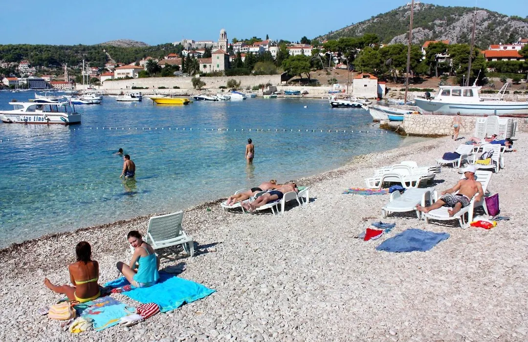 Family Friendly House With A Swimming Pool Hvar - 18890-1