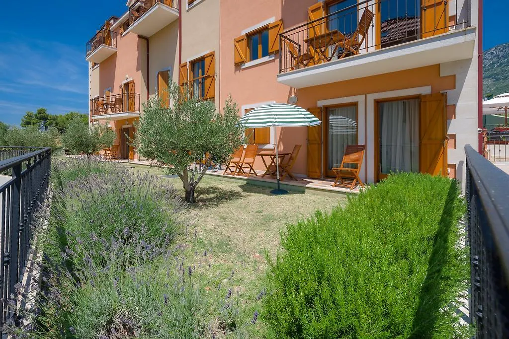 Apartments Vallum-1