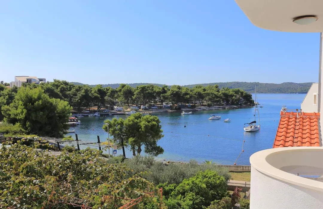 Apartments And Rooms By The Sea Trogir - 16536-1