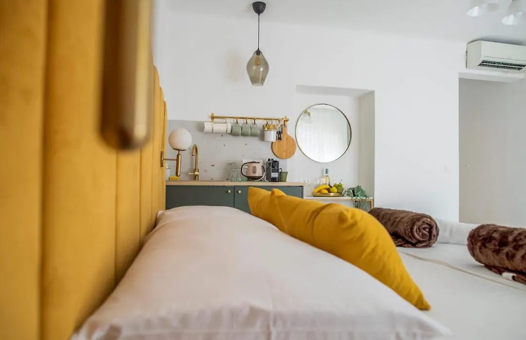 Style Rooms Split-1