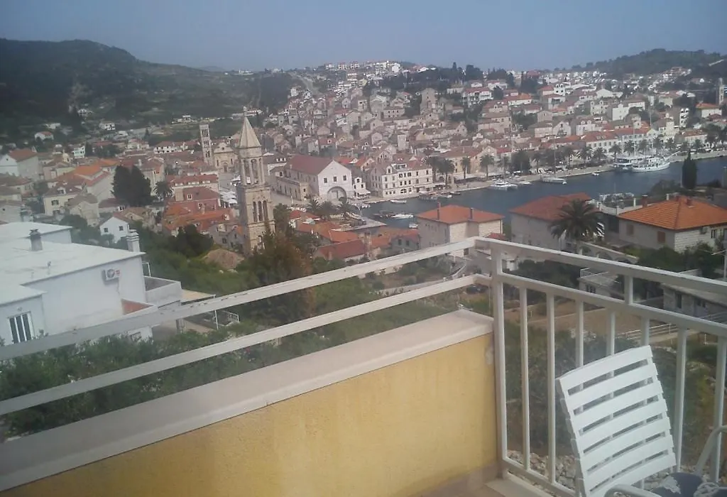 Apartment In Hvar Town With Sea View, Balcony, Air Conditioning, Wifi 3615-1-1