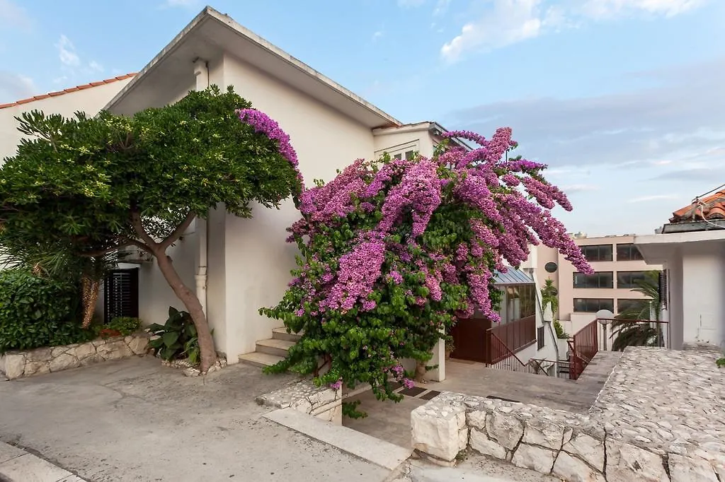 Guest House Marija In Perfect Location-1