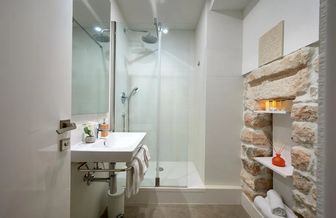 Bernardi Rooms-1
