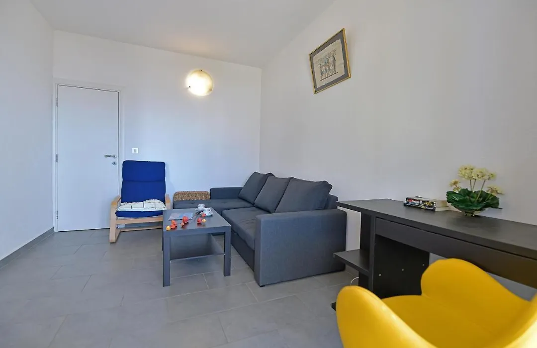 Apartments Biba Hvar-1