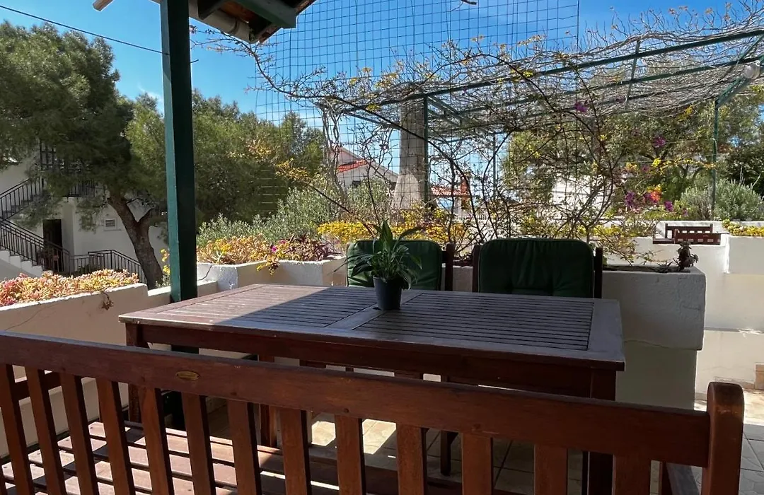 Comfort Studio Apartment With Terrace-1