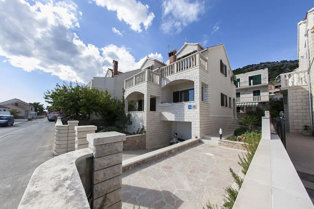 Apartments Benika-1