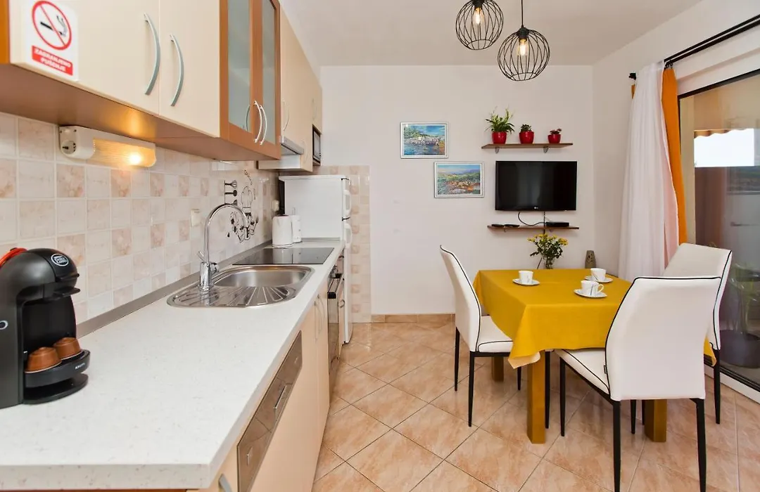 Apartment Zara-1