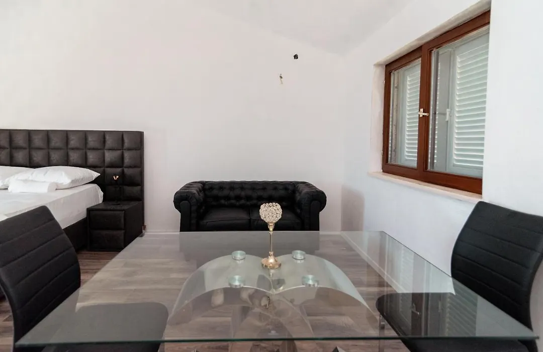 Penthouse And Rooms La Diva Adriatica-1