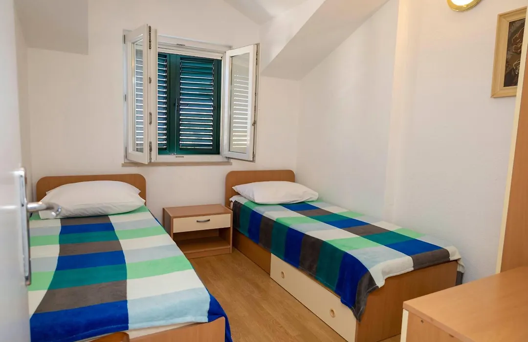 Apartments Jaksic - Zile-1