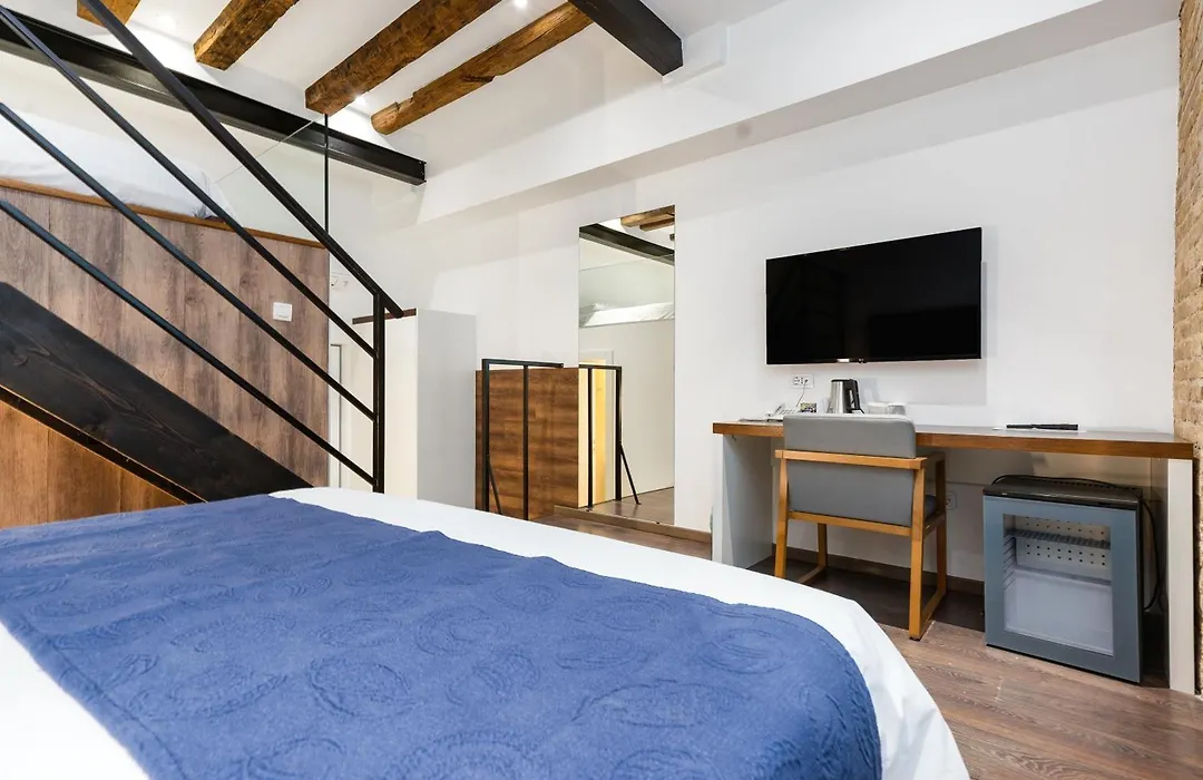 Azur Palace Luxury Rooms-1