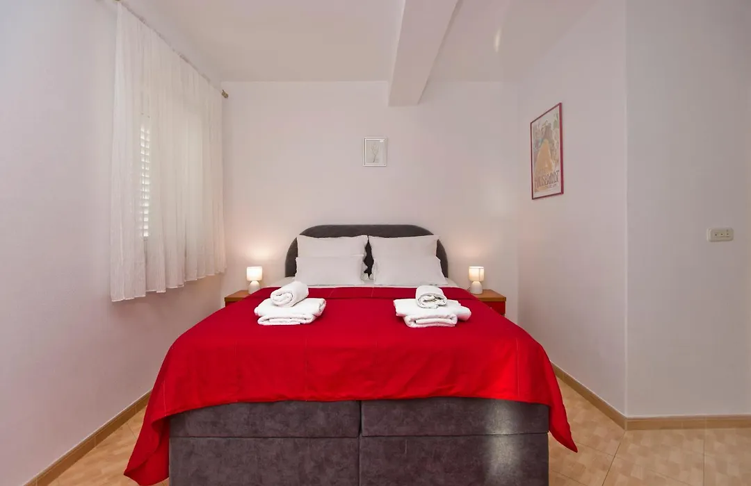 Apartment Matic Ograde-1