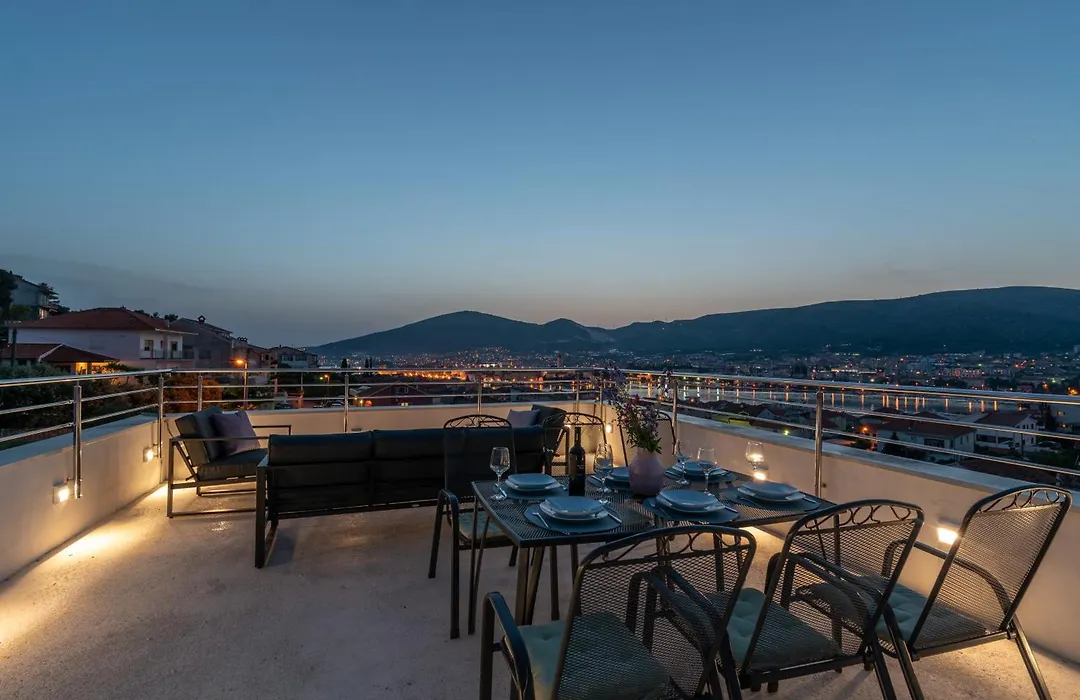 Villa Amazing View-1