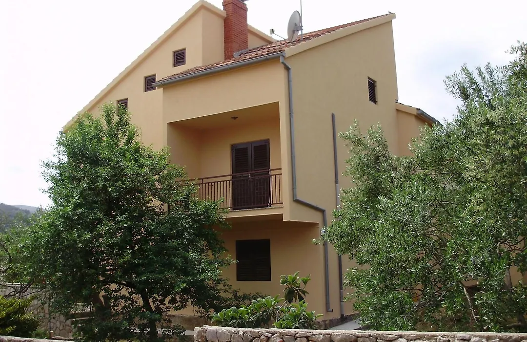 Apartments Dragan-1