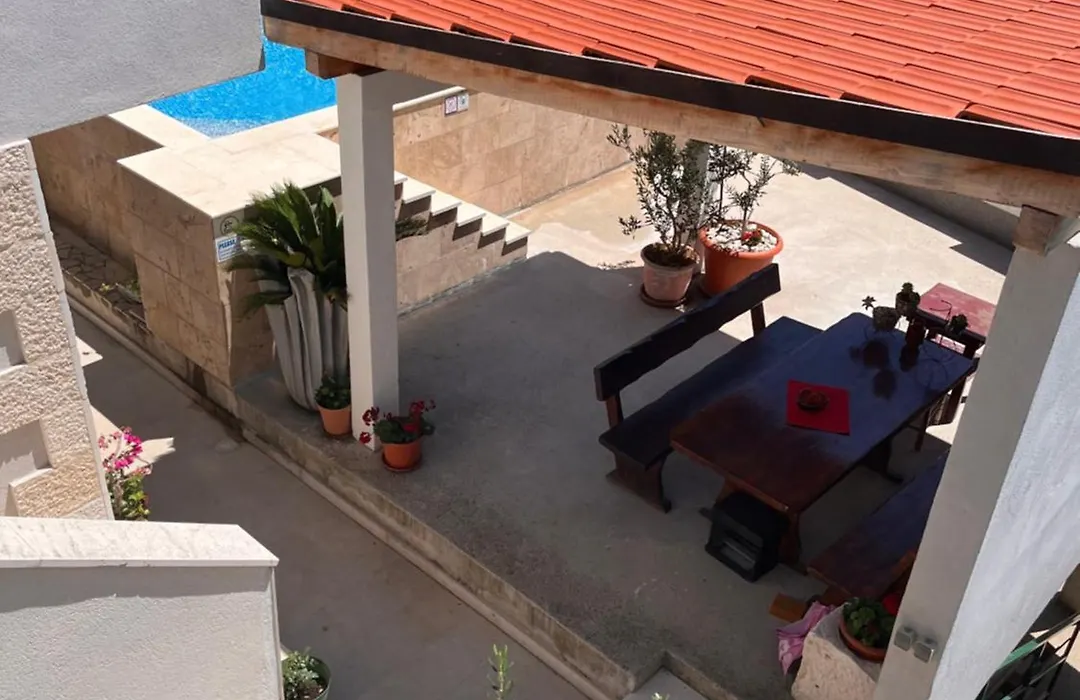 Apartments Visnja-1
