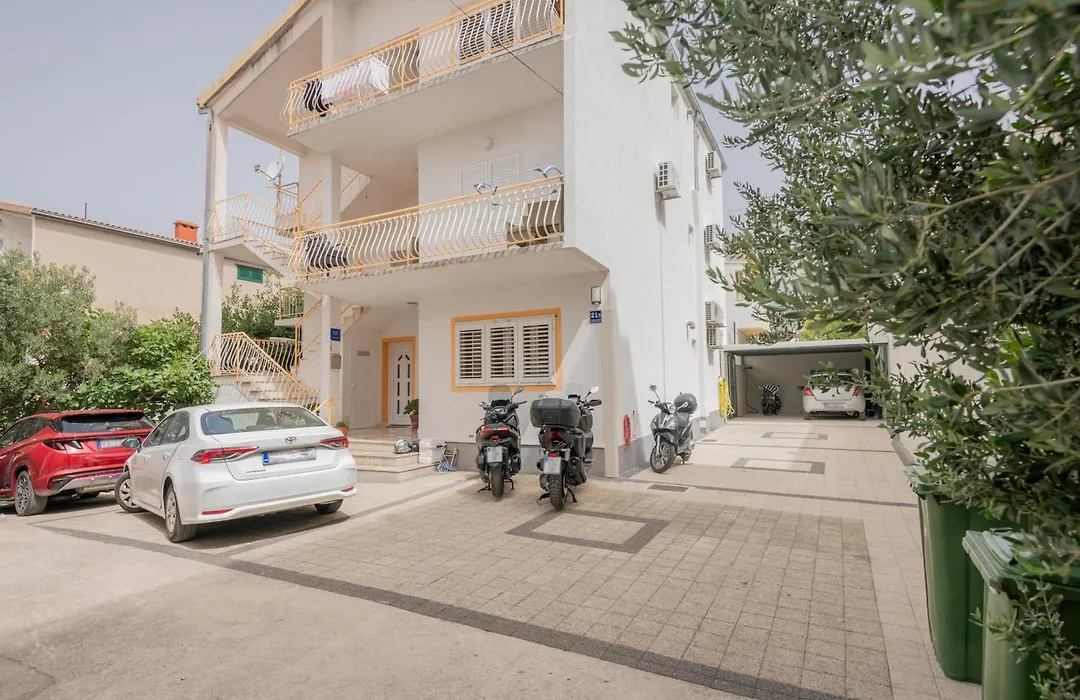 Family Apartments Marita-1