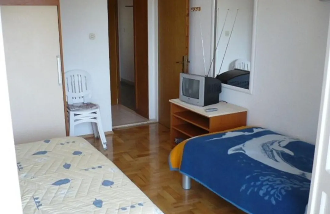 Apartment Eta-1
