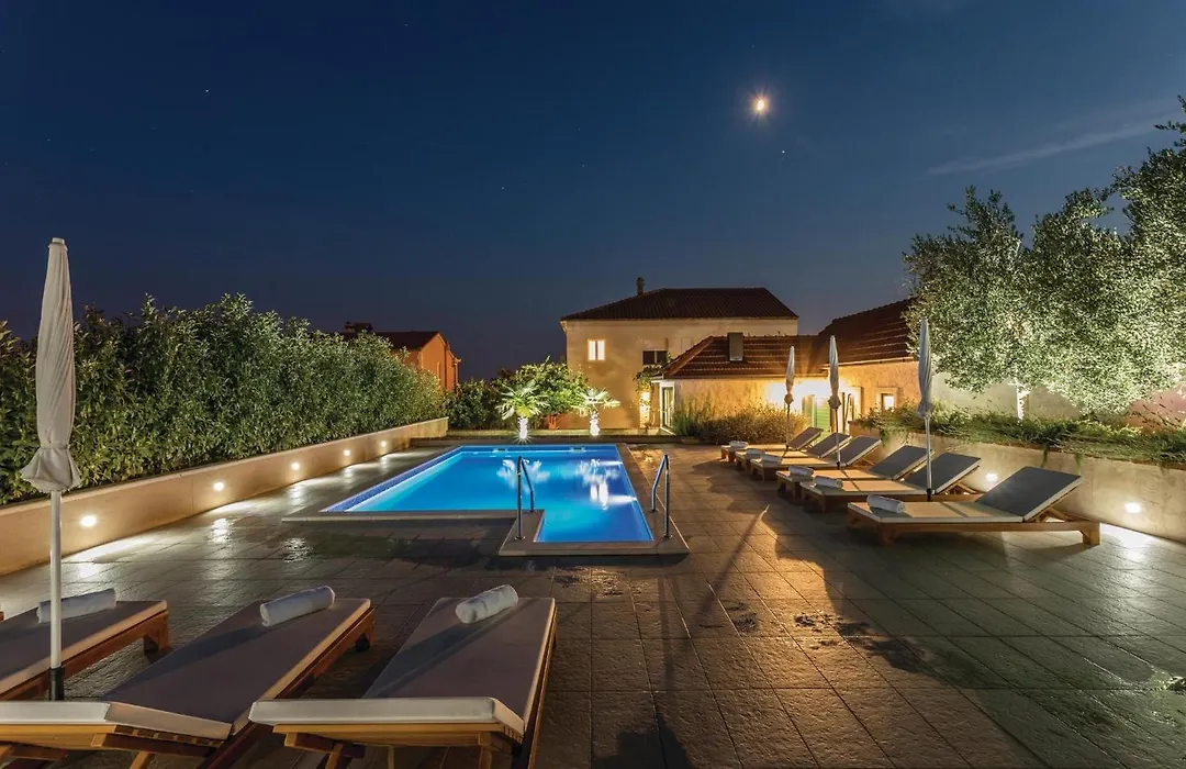 Luxurious Home In Split-1