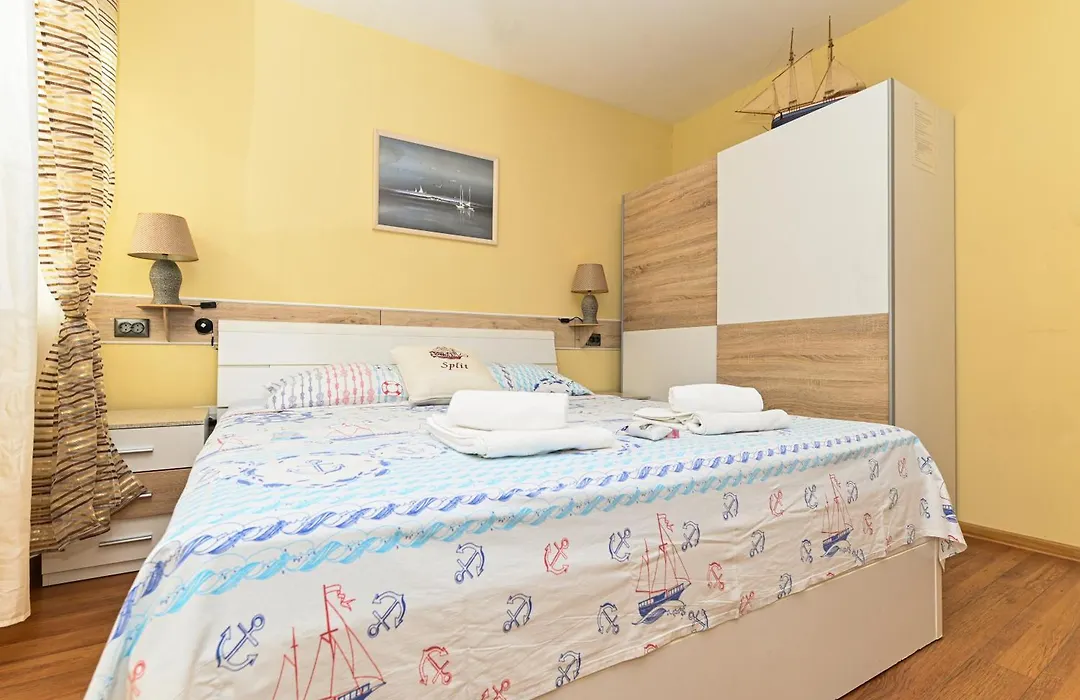 Apartments Posejdon & Neptun-1