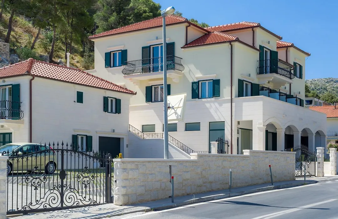 Villa Kogo-1